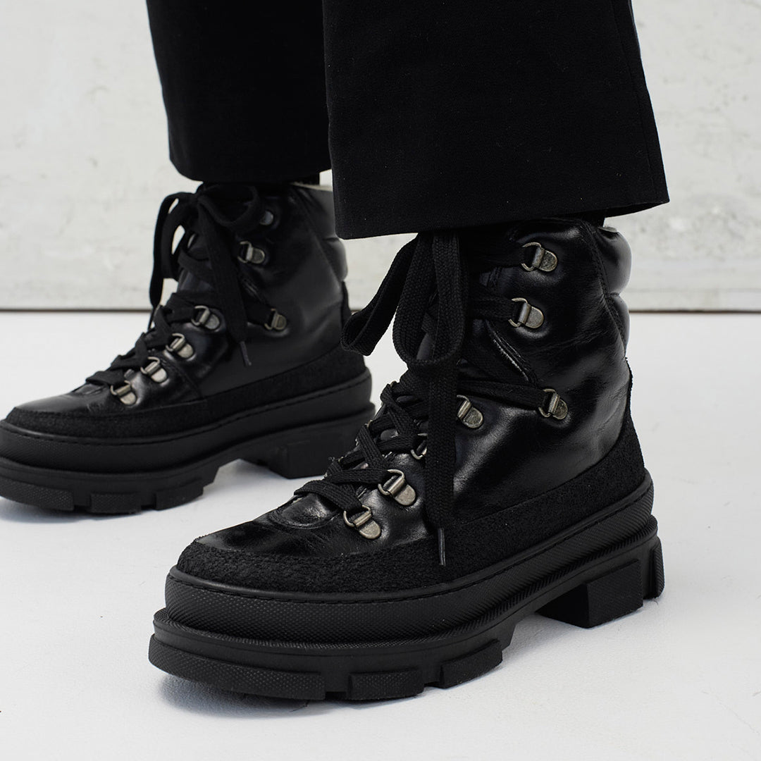 Schnürstiefel mit weichem Merino-Wollfutter