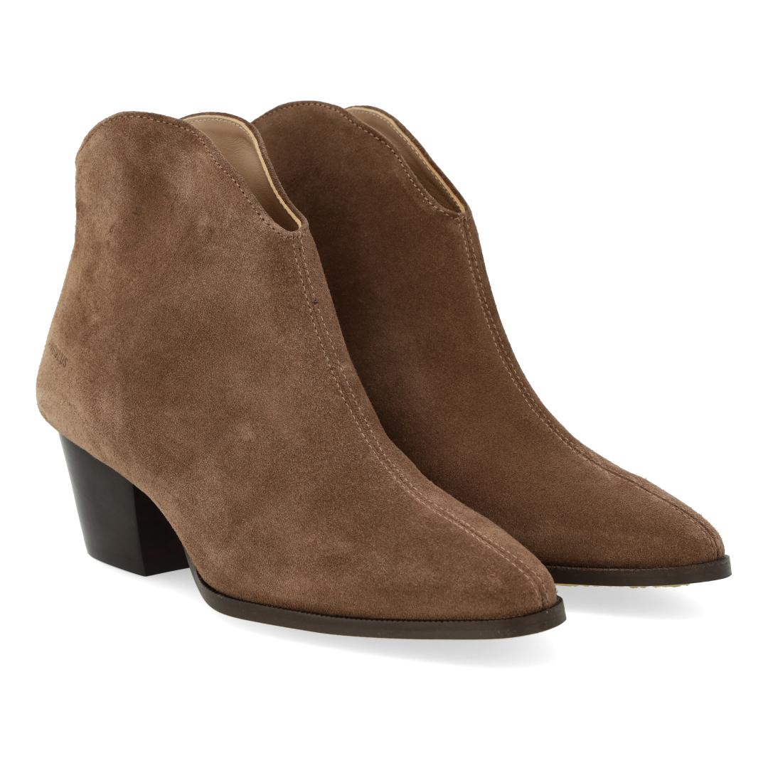 Stiefelette mit Absatz