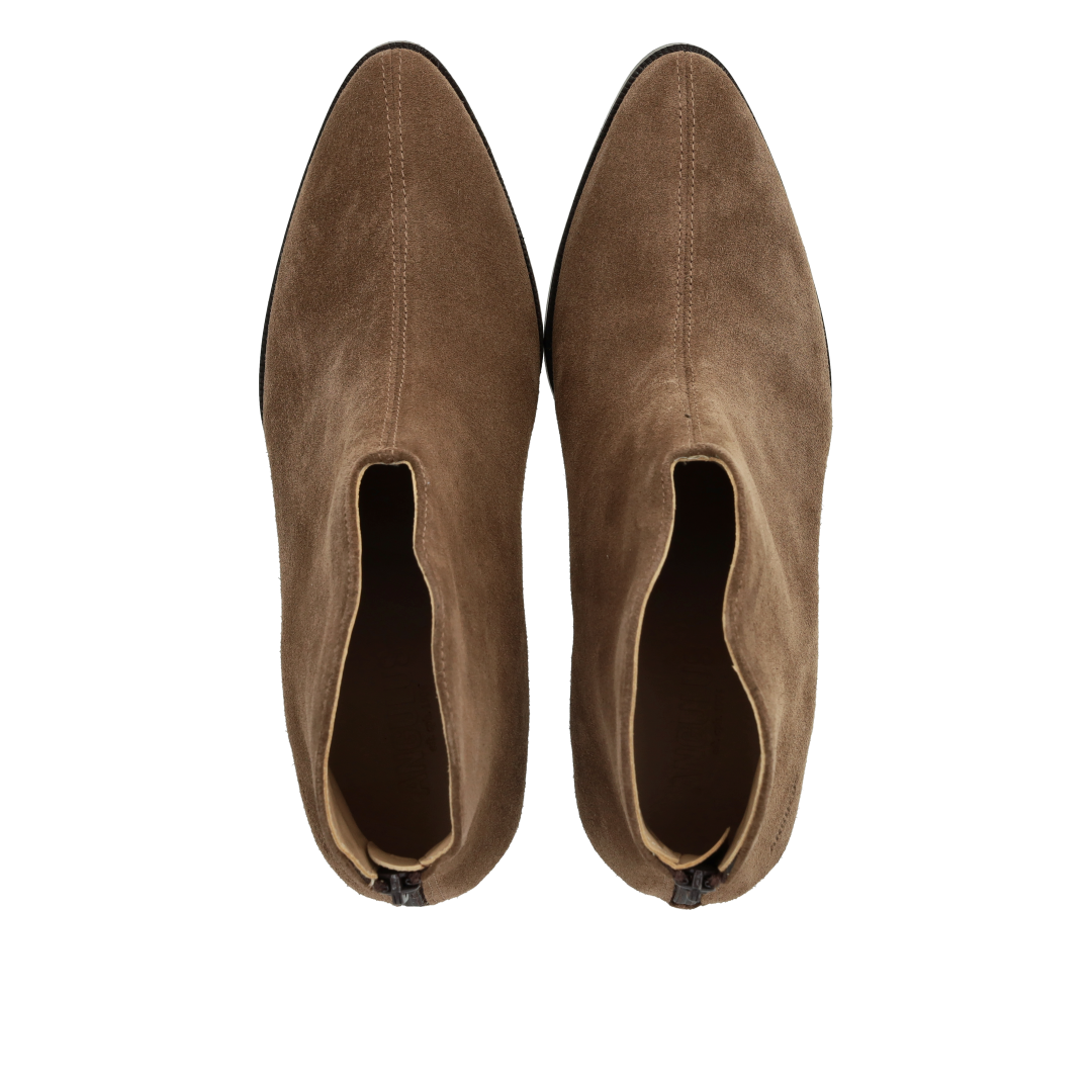 Stiefelette mit Absatz