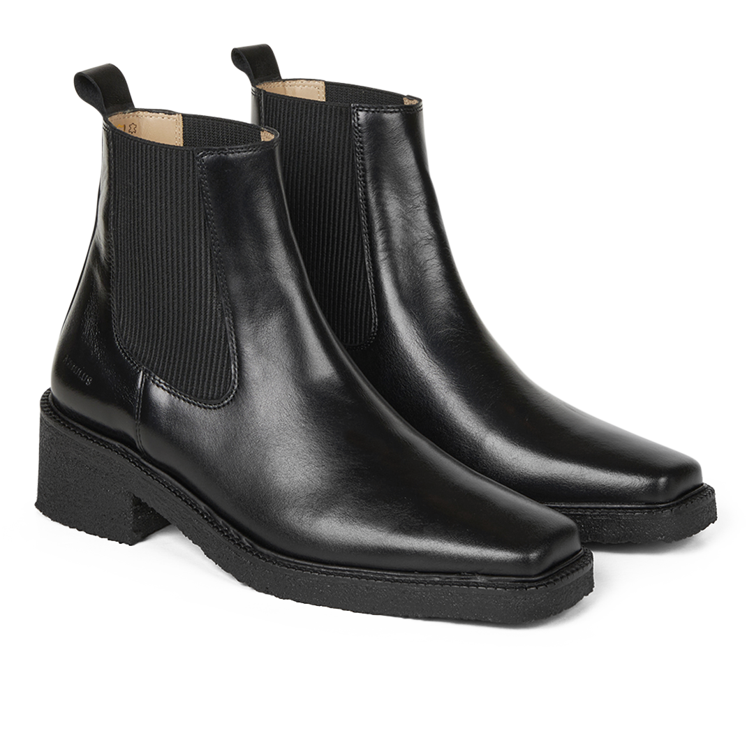 Stiefel mit Gummizug