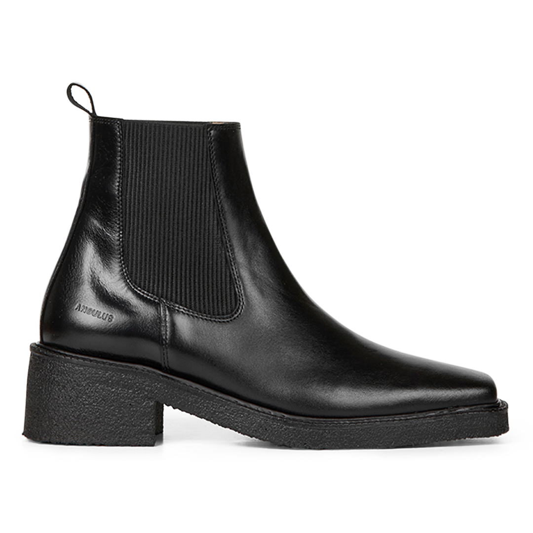 Stiefel mit Gummizug