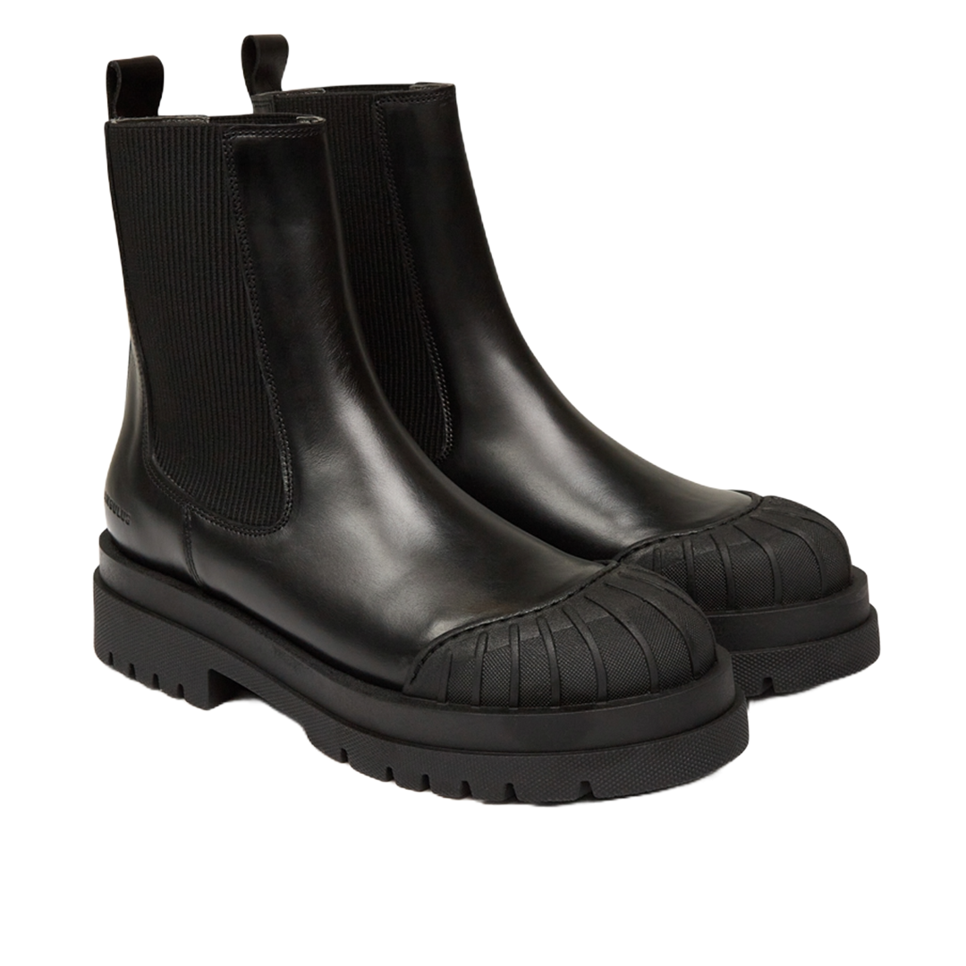 Stiefel mit Gummizug