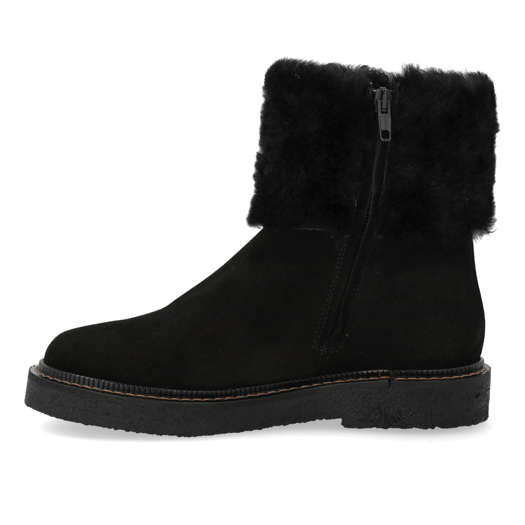 Wildlederstiefel mit weichem Lammwollfutter
