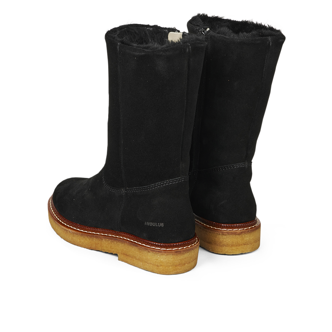 Stiefel mit Wollfutter