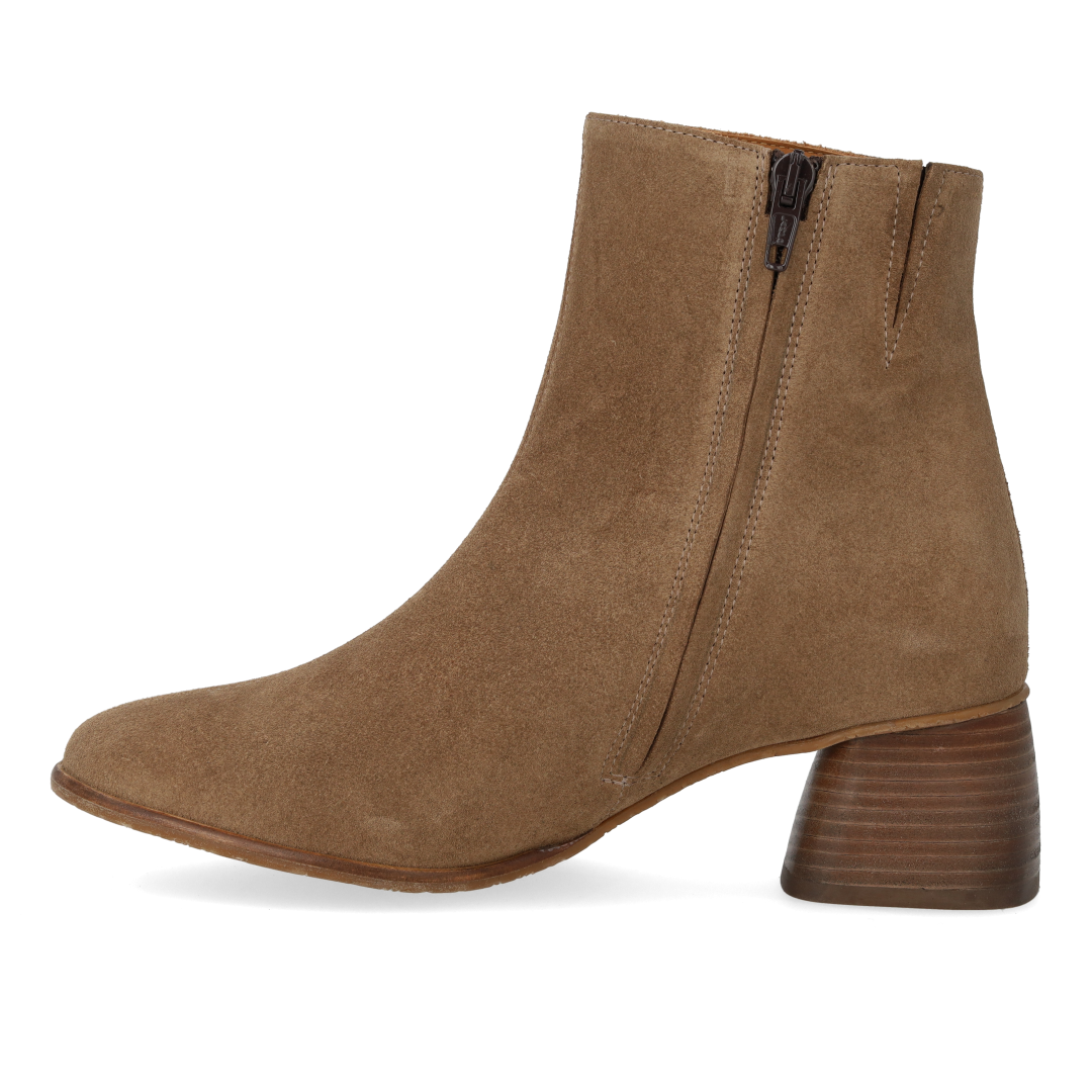 Stiefelette mit skulpturalem Holzabsatz