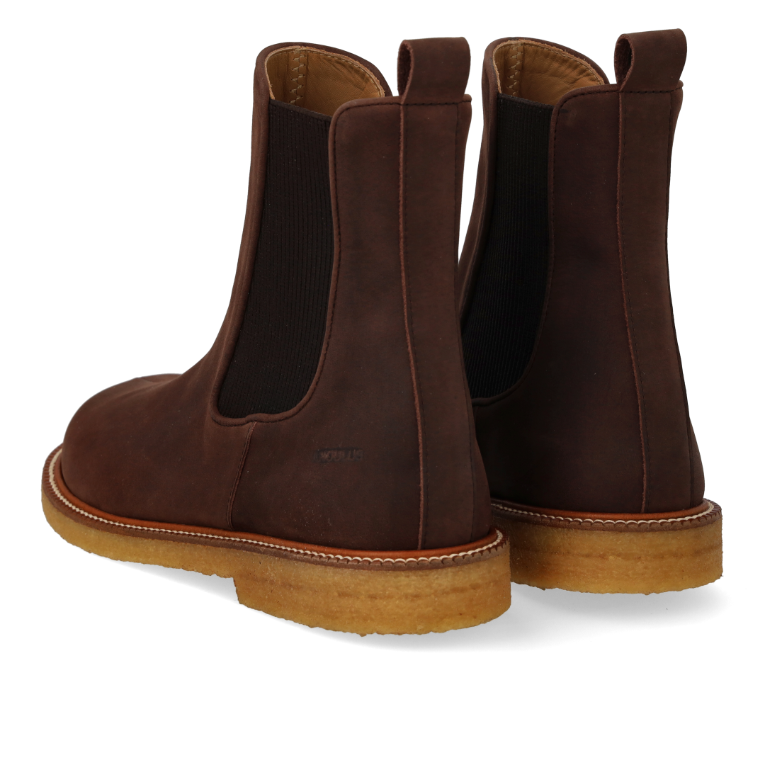 Chelsea-Stiefel mit zentrierter Steppnaht
