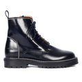 Schnürstiefel mit dekorativen Kontrastnähten