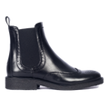 Stiefel mit dekorativem Brogue-Lochmuster