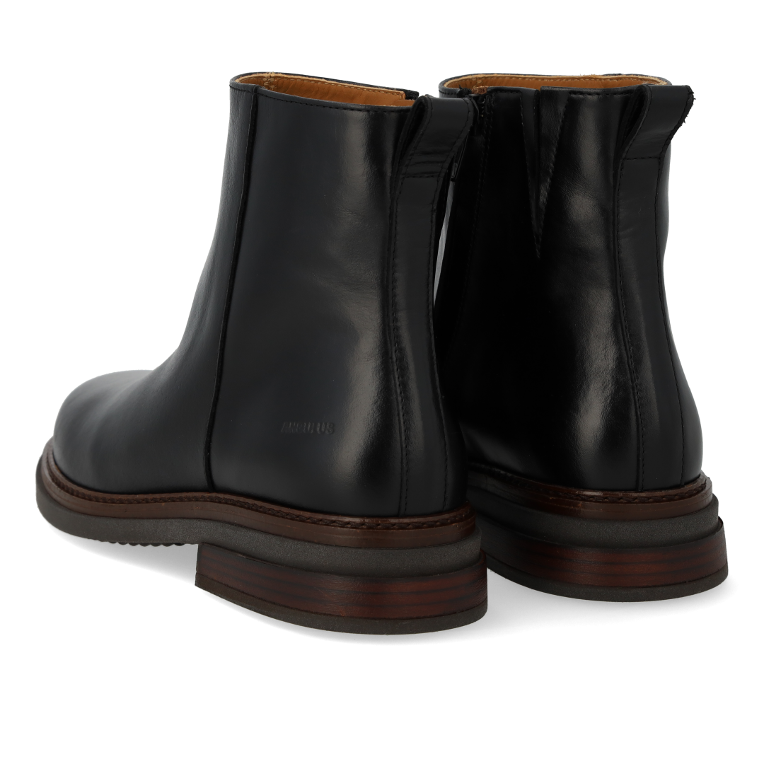 stiefel mit reißverschluss