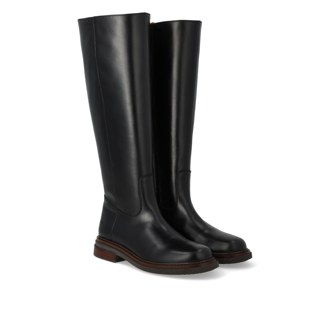 Stiefel mit langem Schaft