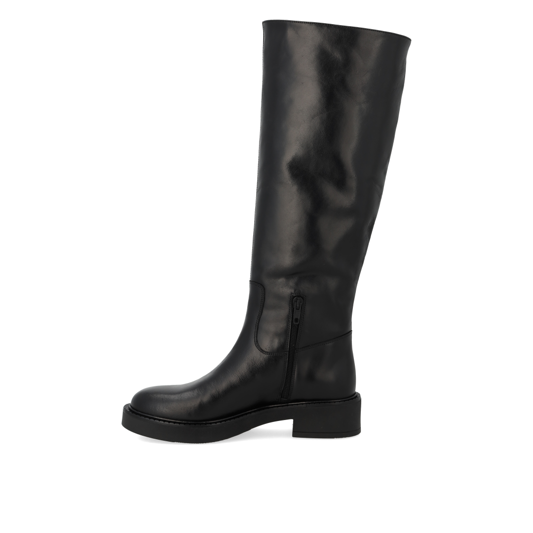 Stiefel mit hohem Schaft und Schnallendetail