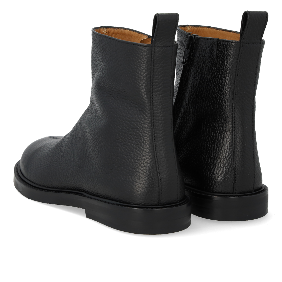 Klassische Stiefelette