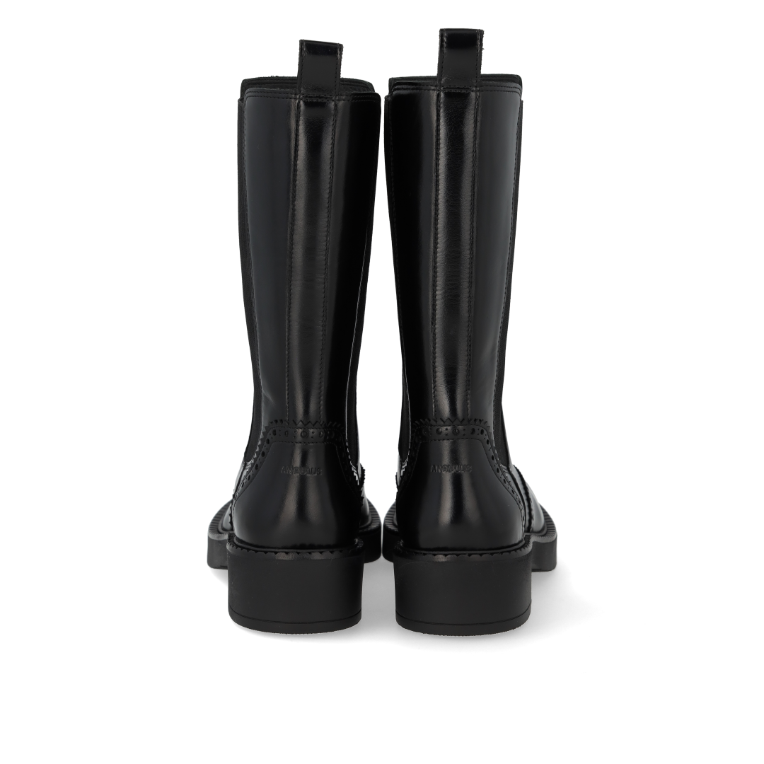 Chelsea-Stiefel mit Brogue-Lochmuster